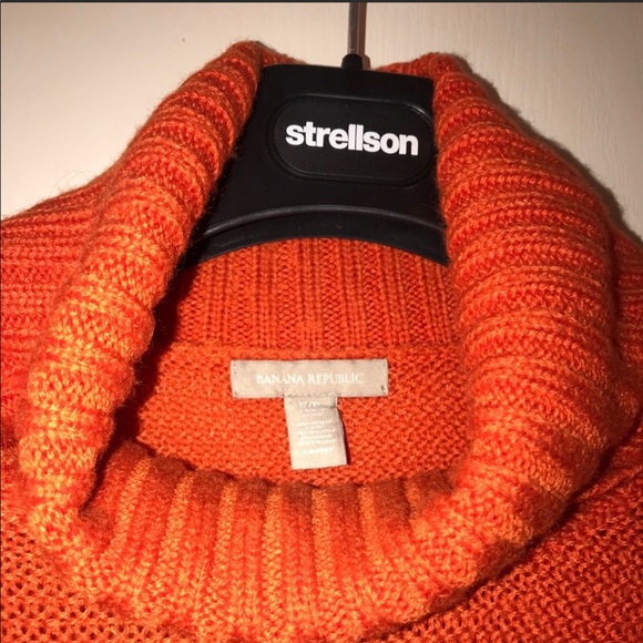 Banana republic sweater dress - Picture 3 of 3